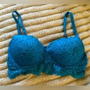 Victoria’s Secret turquoise bralette 32C